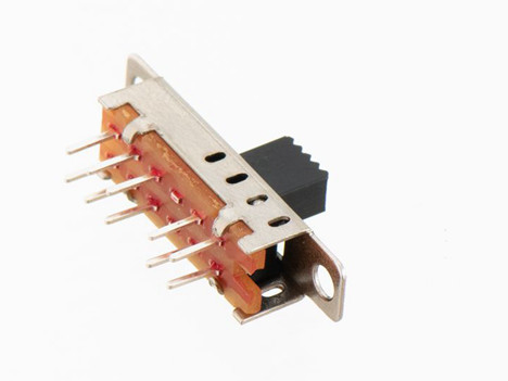 DC 30V สวิตช์เปิดปิดสไลด์ Rohs 0.5A โพเทนชิออมิเตอร์แบบเลื่อน
