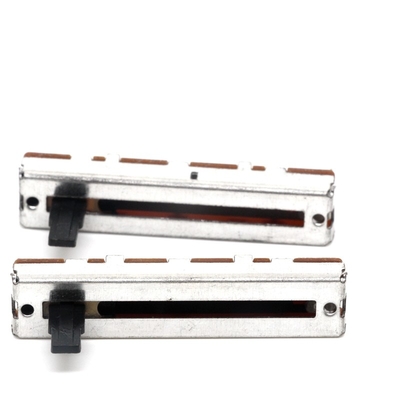 หม้อสไลด์เชิงเส้นขนาด 30 มม. โพเทนชิโอมิเตอร์สไลด์ขนาดเล็ก 0.2W 15000cycles