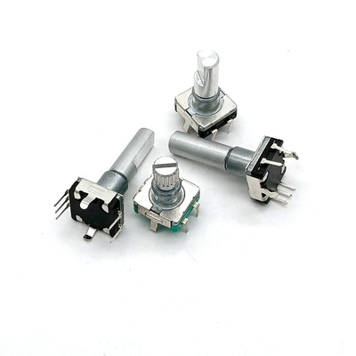 10mA สวิตช์เข้ารหัสแบบโรตารี่ CE ตัวเข้ารหัสแบบหมุน Ec12 Mixing Cosoles Speaker