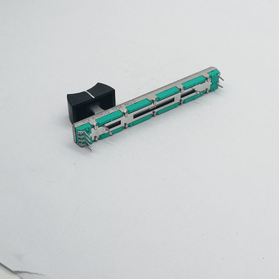 Travel 60mm Slide Potentiometer B100K ความต้านทานเชิงเส้นสำหรับคอนโซลผสมเสียง