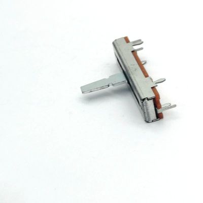 C3021N ที่จับโลหะ 20 มม. เดินทางกว้าง 8.1 มม. ใช้สำหรับหูฟังคอนโซลเสียงและไมโครโฟน